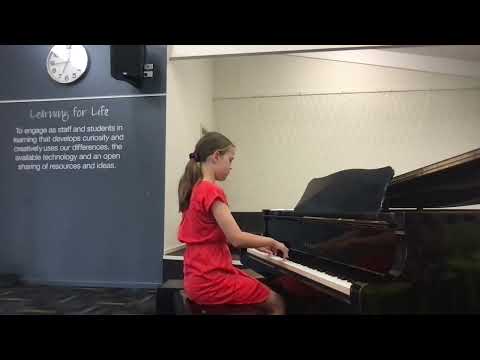 Miss A - A Day in the Life of Tall Giraffe