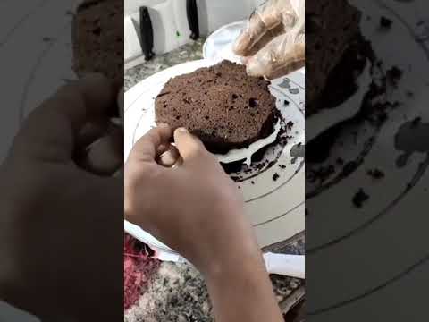 Making of cake is always so satisfying to watch😍