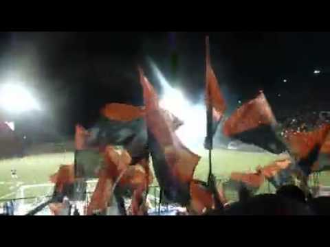 "Legión Roja y Negra Walter Ferreti" Barra: Legión Roja y Negra &bull; Club: Walter Ferretti