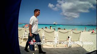 Half Moon Cay Shenanigans 🏝️ | Watch Your Stuff! | Solo Cruise Vibes Half Moon Cay #halfmooncay
