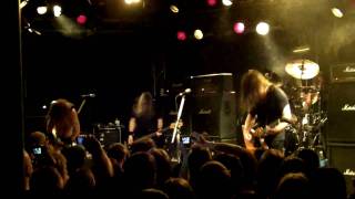 Airbourne - What&#39;s Eatin&#39; You - LIVE
