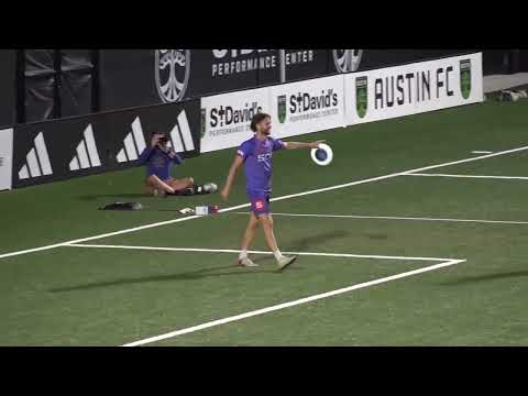 Kyle Henke Floating Layout Grab - Catch of the Year Candidate 2023