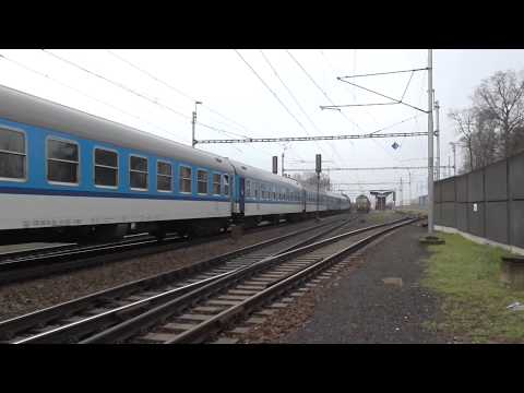 362.164-6 na vlaku R 907 - Brno - Šumperk, aneb dopravní zácpa