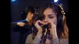 Flowers in December by Mazzy Star (improved audio)