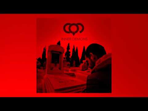 8. Cecuene ft. Eva Lago y La madamme - El tablon de ajedrez