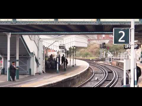 Southern class 171 Turbostar passing through Lewes.