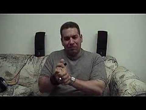 manualist plays hot butter- popcorn on his hands!