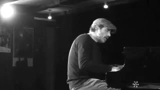 Carsten Dahl piano solo 'Somewhere over the rainbow' - Baghuset 22 April 2016
