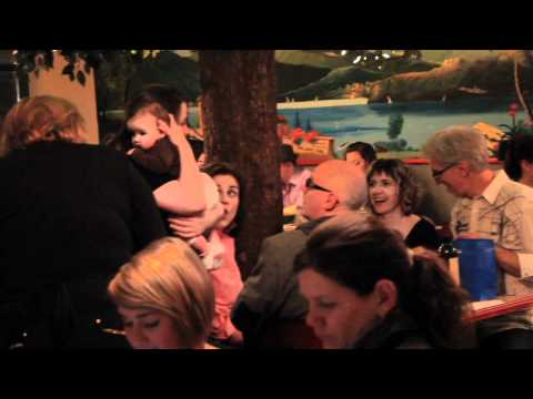 download lagu mp3 mp4 Pizza Petite Italie, download lagu Pizza Petite Italie gratis, unduh video klip Pizza Petite Italie