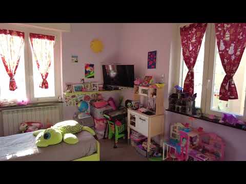 RIVAROLO da copertina in via P.N. Cambiaso angolo Via Vezzani