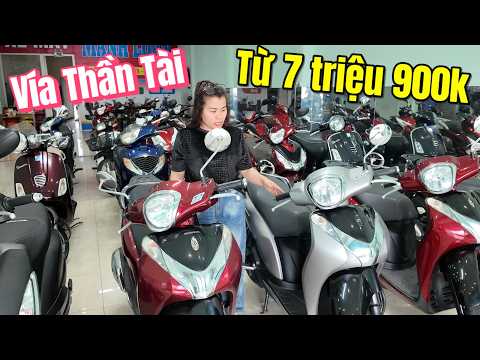 Scooters at lucky prices: 7.9 million VND, many models including SH Mode, Vespa, and Thai Dream u...