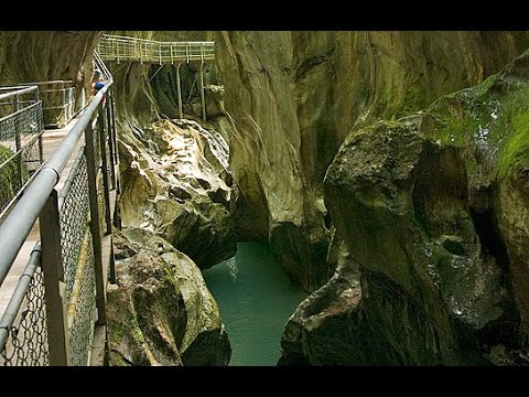 download lagu mp3 mp4 Les Gorges Du Pont Du Diable, download lagu Les Gorges Du Pont Du Diable gratis, unduh video klip Les Gorges Du Pont Du Diable