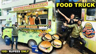 அஞ்சுனா அக்கா கடை - FOOD TRUCK | JUICY BURGERS GOA !!