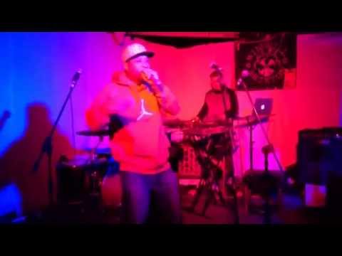 Cypher Lounge The Windmill Brixton 30Apr16 - Kissy K Starts The Show