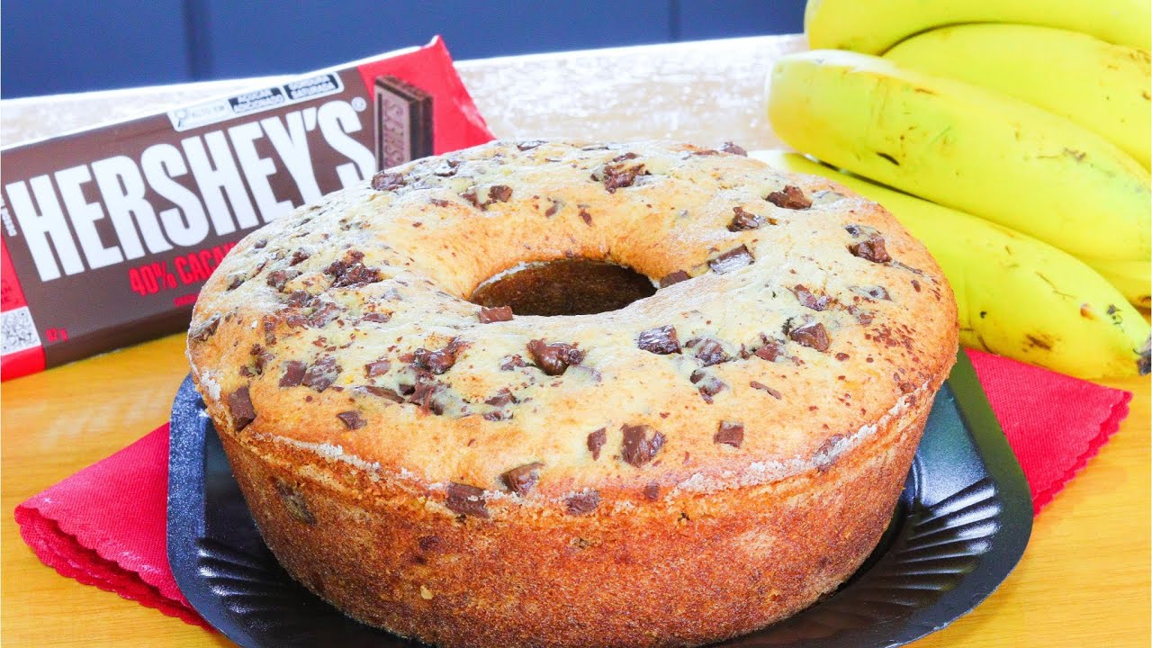 BOLO DE BANANA COM CHOCOLATE - DIFERENTE DE TODOS QUE VOCÊ JÁ COMEU