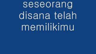 Download lagu Lyla mantan kekasih mp3 Download lagu Lyla mantan kekasih mp3