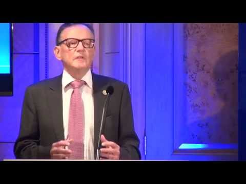 Internet Hall of Fame Induction 2014: Dai Davies