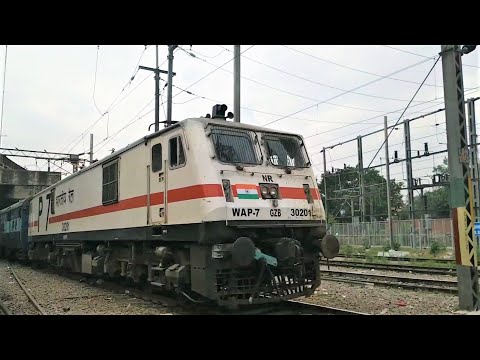 (12237) BEGAMPURA EXPRESS (Varanasi - Jammu Tawi) With (GZB) WAP7 Locomotive.! Video
