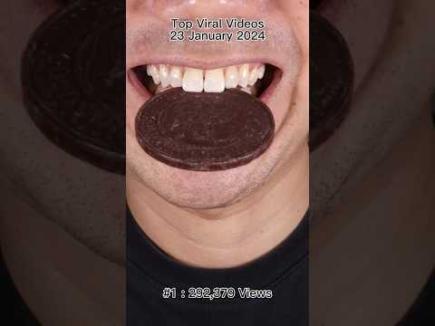 This is the best gold chocolate coin I've ever tasted. #Shorts #ASMR #Chocolate #Satisfying