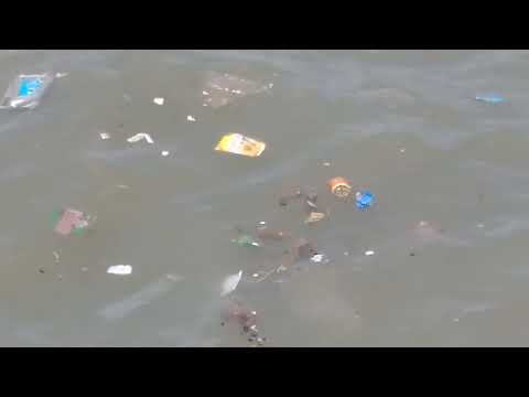 Mumbai india get  beaches nice☁🌊🌊🌊