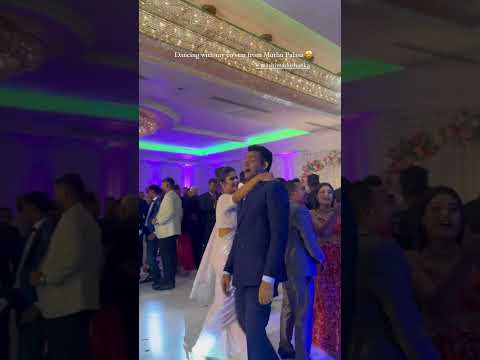 කාවින්දියා දුල්ශානිගෙ වෙඩින් එකේ කලාකරුවන්ගෙ ඩාන්ස් 😂  kavindaya dulshani wedding dance #shorts