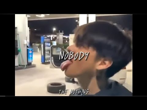 STRANGEHUMAN - NOBODY (LETRA+VIDEO)