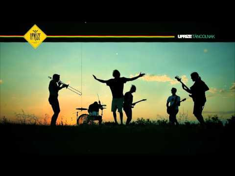 UPRIZE - Táncolnak (Lyric Video)