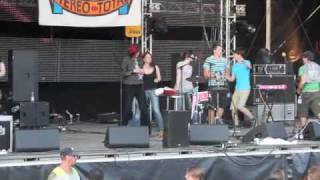 Stereo Total - Wir Tanzen Im 4-Eck Donauinselfest 2010