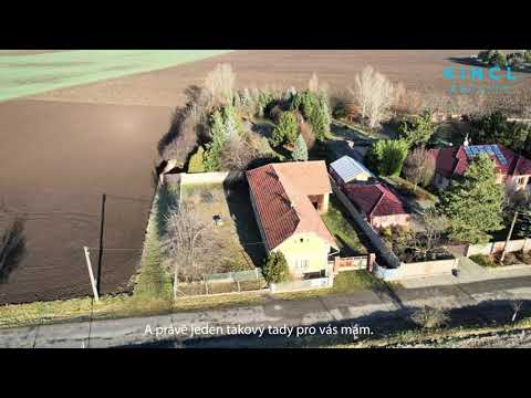 PRODÁNO: Dům k rekonstrukci v obci Krychnov, pozemek 988 m2