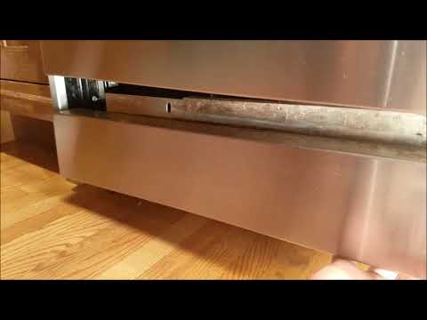 Wolf R366 Oven Repair (Burner and Igniter replacement)