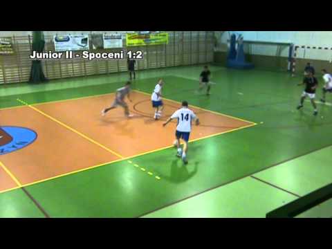 19.12.2010 Junior II Zbąszynek - Spoceni w Lodówce 2:7 (2:3)