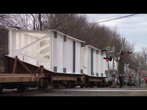 Bridge Parts & Army Truck! CN Train 407 thru Downtown Moncton, NB