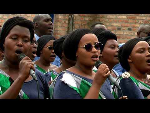 MUGENI WA YESU BY HOZIANA CHOIR ADEPR NYARUGENGE LIVE PERFORMANCE