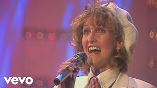 Kristina Bach - Er schenkte mir den Eiffelturm (ZDF Hitparade 06.01.1994) (VOD)