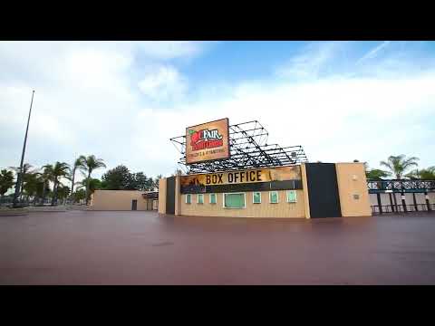Pacific Amphitheatre & Lobby