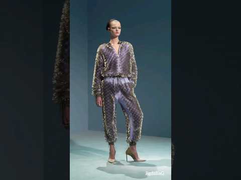 Lulu Tenney Walks Jean Paul Gaultier Ss23 Haute Couture Fashion Show #jeanpaulgaultier #hautecouture