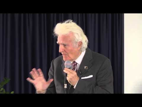 The Vertigo of Discovering Oneself as God - Seminar by Vittorio Marchi - MacroVideo