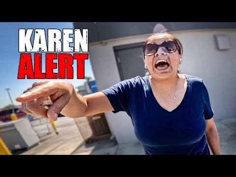 KAREN MELTDOWNS OVER BIKER | EPIC & CRAZY MOTORCYCLE MOMENTS | Ep. 142