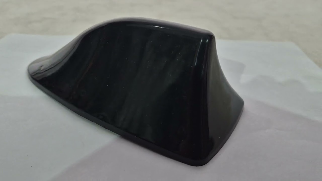 Антенна-плавник (черный, ABS) Video 1