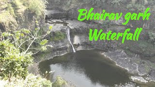 preview picture of video 'भैरव कुंड जलप्रपात II Bhairav Kund Waterfall  near Indore'