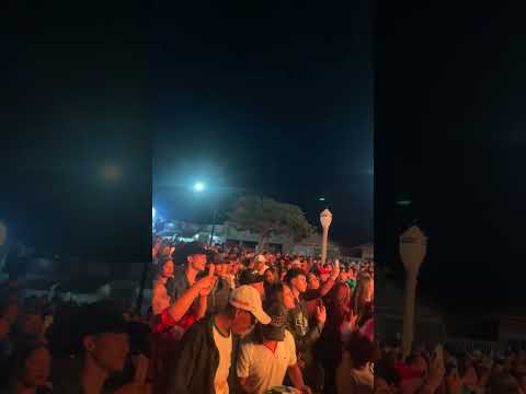 Hoje fomos showw de João Nelore e texano na cidade nova Santa Bárbara Pr