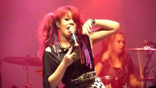 Allison Iraheta - Killing Me Softly (NYC 2/12/10)