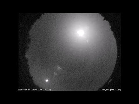 Asteroid Traveling 45,000 mph Hit Earth's Atmosphere Over Canada