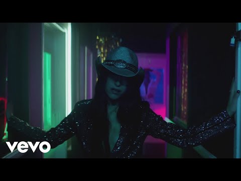 Gia Woods - One Big Party