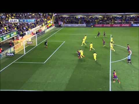 Goal of Gabriel (og 2-1) Villarreal CF - FC Barcelona - HD