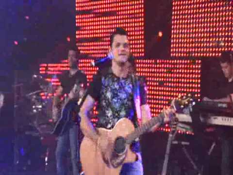 Amor Vira - lata - Ronny e Max