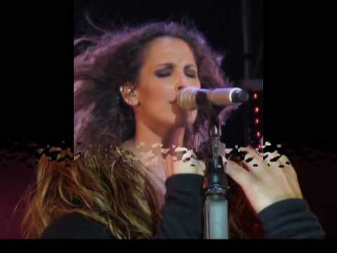Videoclip de Y Sigo Preguntandome — Malú