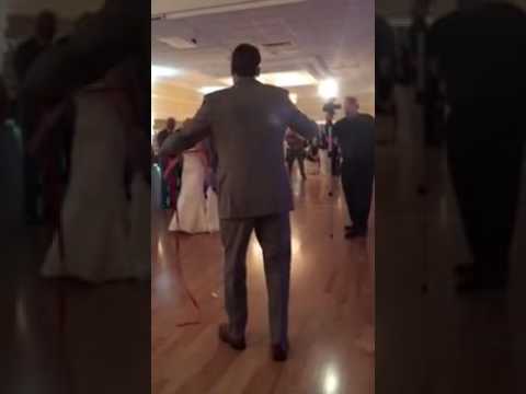 Jeff and Eileen's first dance!