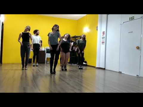 Stiletto Performance: Pouca Pausa - Clau, Cortesia da Casa ft. Haikaiss @eusougillferreira