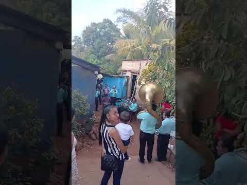 Banda tocando en la feria de Joya Grande, San Juan Tecuaco Santa Rosa